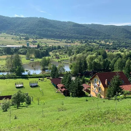 Gasthof Pensiunea Hetvezer Panzio 3*
