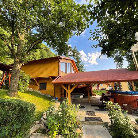 Gasthof Pensiunea Hetvezer Panzio 3*